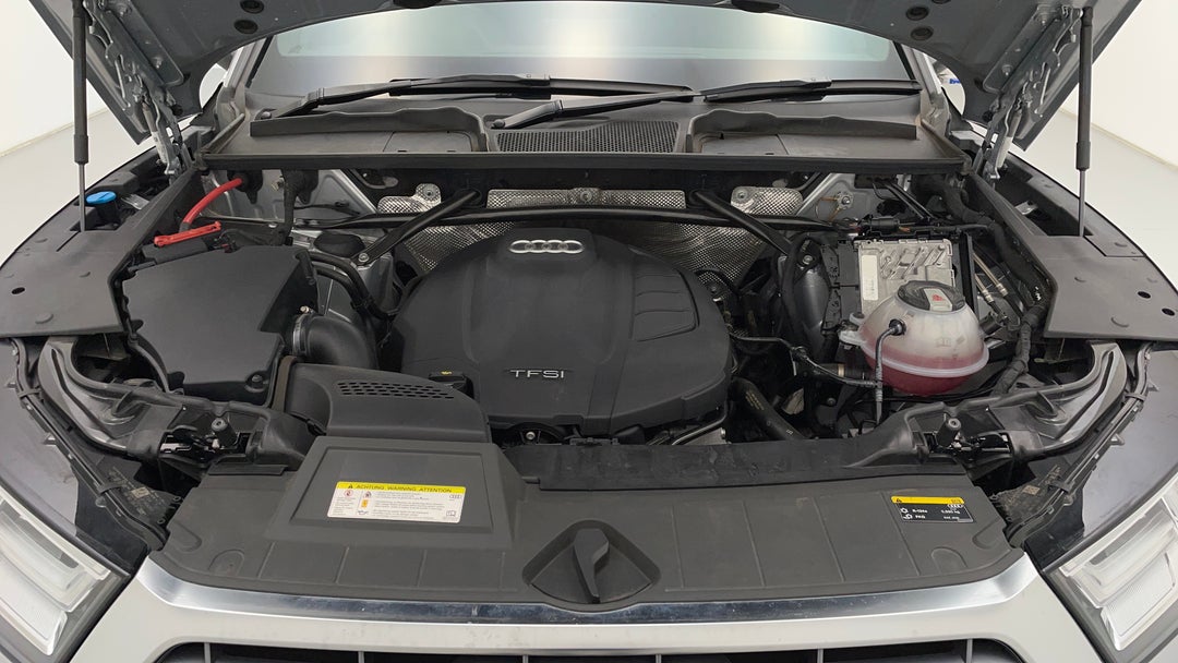 Open Bonnet (Engine)