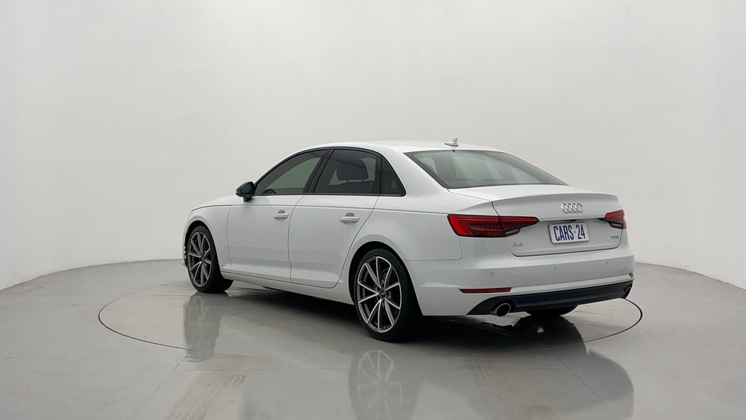 Left Back Diagonal (45- Degree) View