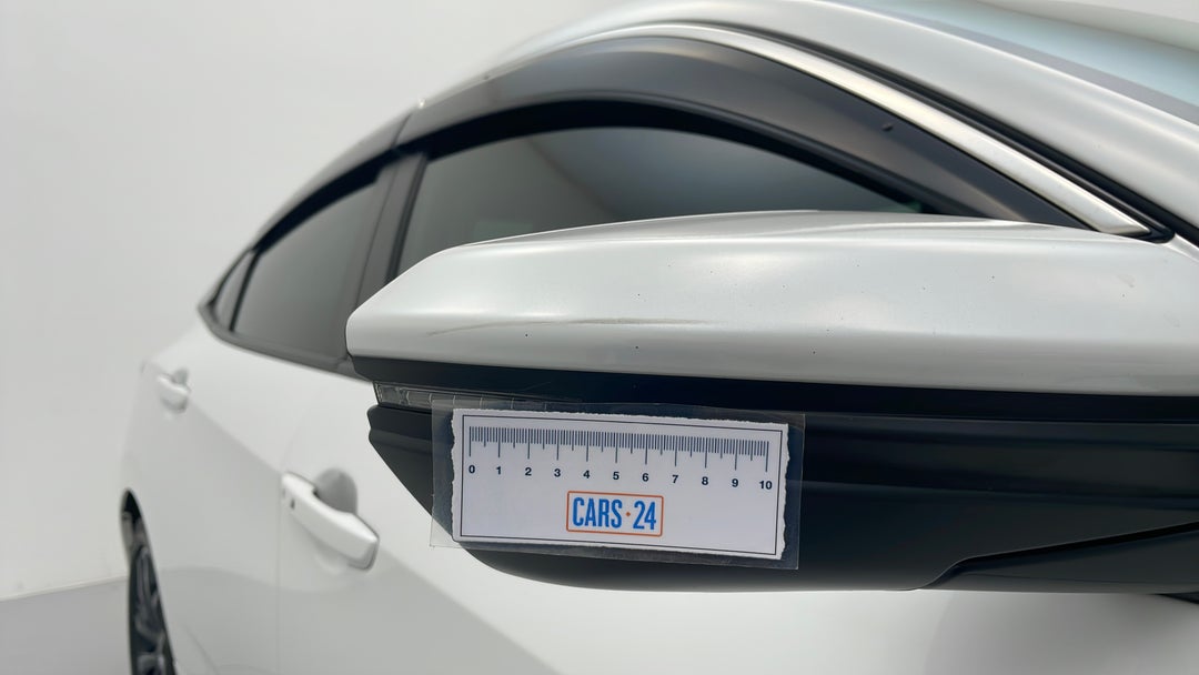 Side Mirrors Housing RHS Scratch