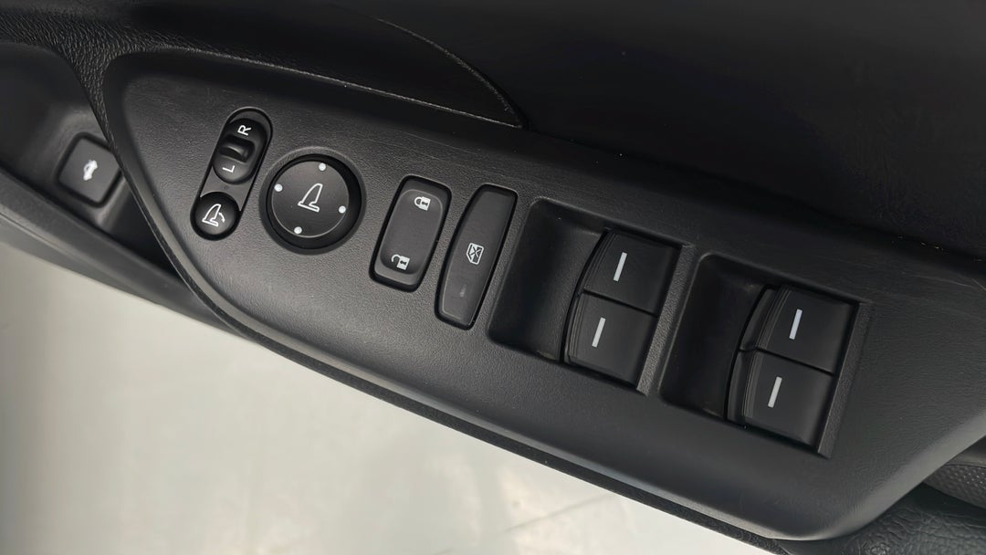 Drivers Side Door Panel Controls