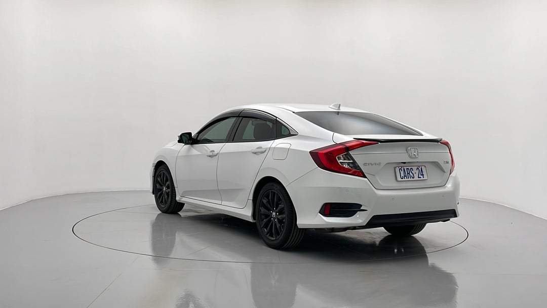 Left Back Diagonal (45- Degree) View