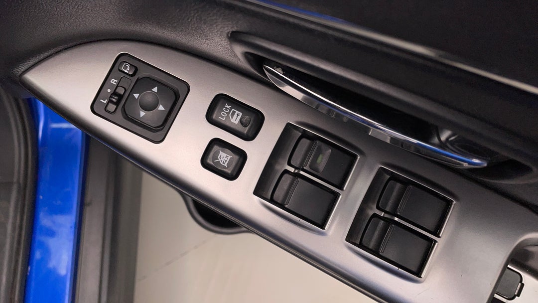 2017 Mitsubishi ASX Ls (2wd), Automatic, 91685 km, Drivers Side Door Panel Controls