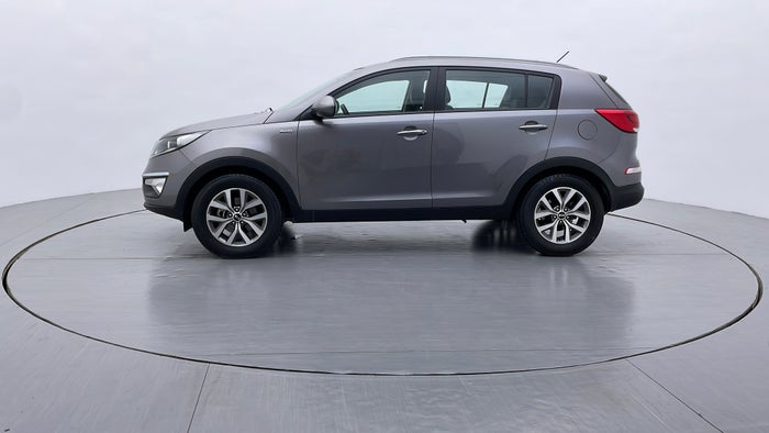 KIA SPORTAGE-Left Side View