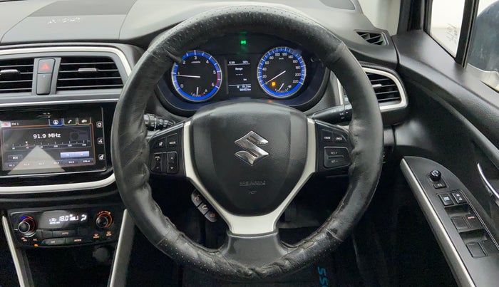 2017 Maruti S Cross ZETA 1.3, Diesel, Manual, 58,847 km, Steering Wheel Close Up