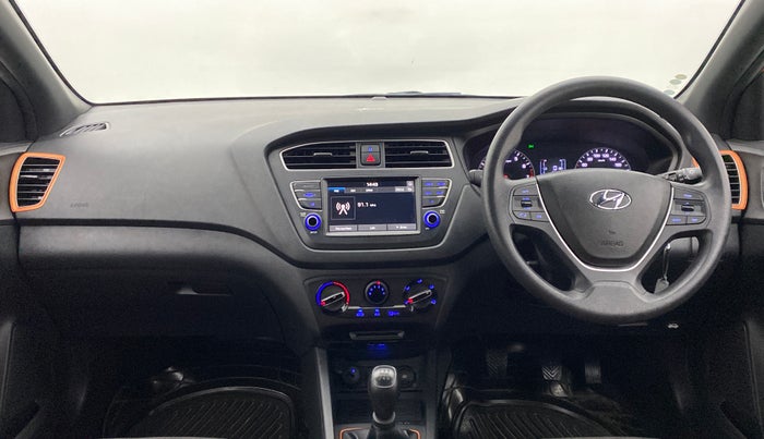 2019 Hyundai Elite i20 1.2 SPORTZ PLUS DUAL TONE VTVT, Petrol, Manual, 10,203 km, Dashboard