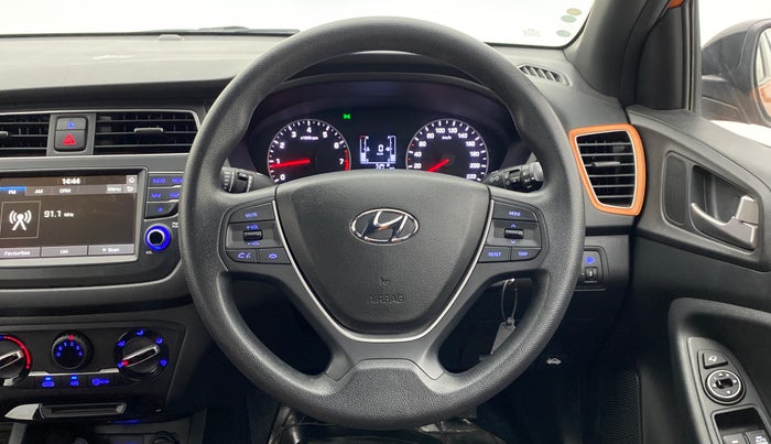 2019 Hyundai Elite i20 1.2 SPORTZ PLUS DUAL TONE VTVT, Petrol, Manual, 10,203 km, Steering Wheel Close Up