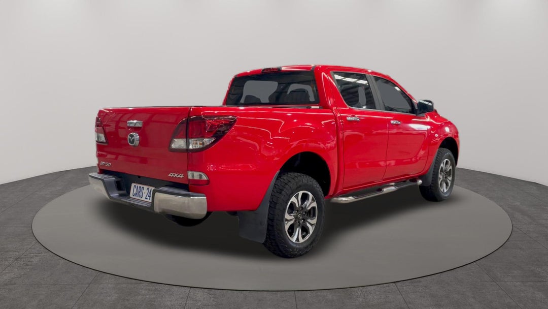 Right Back Diagonal (45- Degree) View