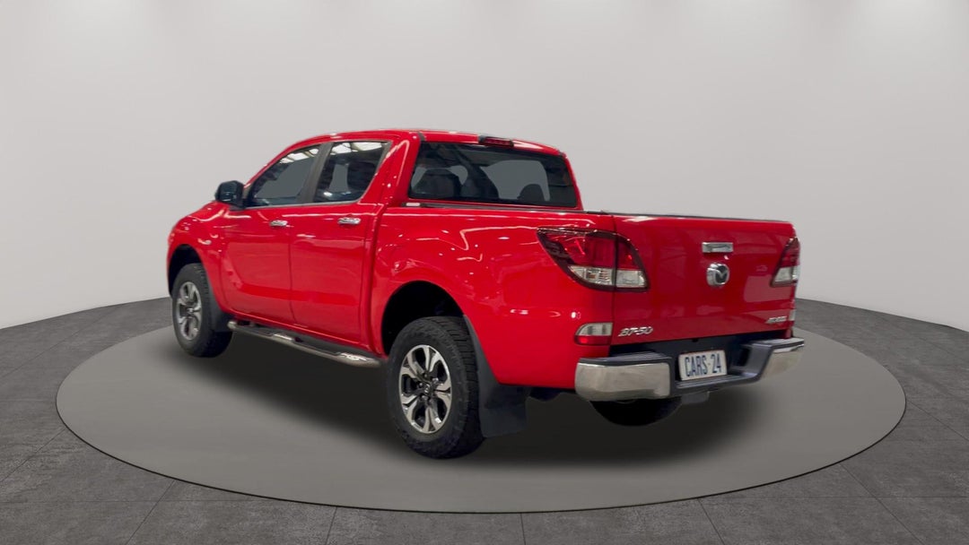 Left Back Diagonal (45- Degree) View