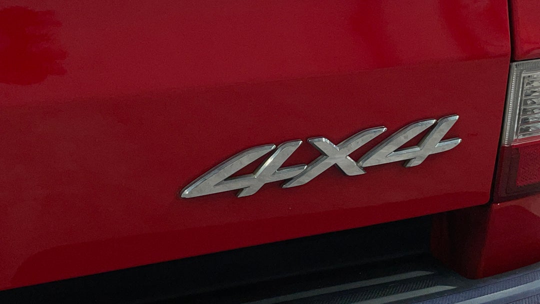 Badge (Boot Right Side)