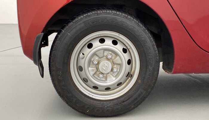 2015 Hyundai Eon D LITE PLUS, Petrol, Manual, 12,058 km, Right Rear Wheel