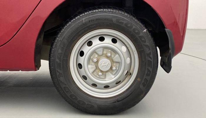 2015 Hyundai Eon D LITE PLUS, Petrol, Manual, 12,058 km, Left Rear Wheel