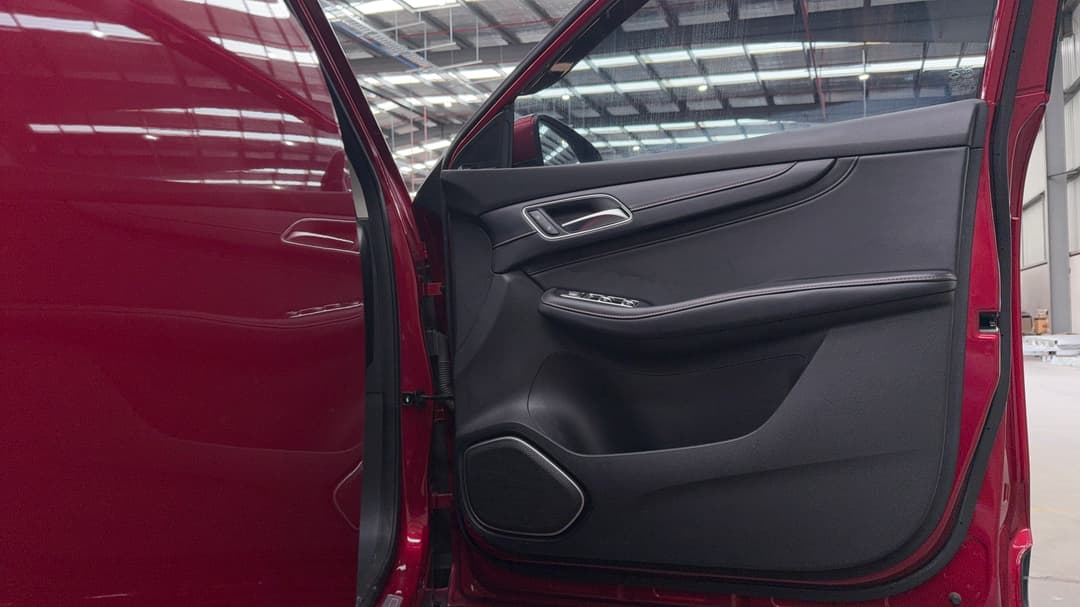 2019 MG HS Vibe, Automatic, 50784 km, Speaker View