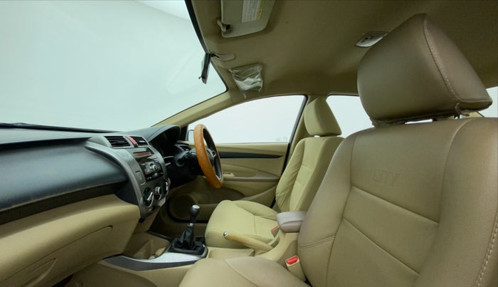 2012 Honda City 1.5L I-VTEC S MT, Petrol, Manual, 1,02,854 km, Right Side Front Door Cabin