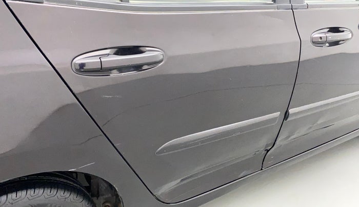 2012 Honda City 1.5L I-VTEC S MT, Petrol, Manual, 1,02,854 km, Right rear door - Minor scratches