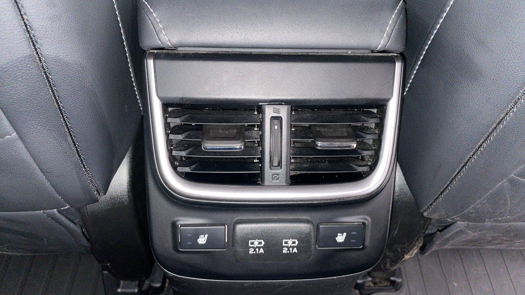 Rear A/C Vent