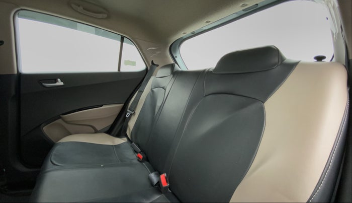 2019 Hyundai Grand i10 SPORTZ 1.2 KAPPA VTVT, Petrol, Manual, 36,495 km, Right Side Rear Door Cabin