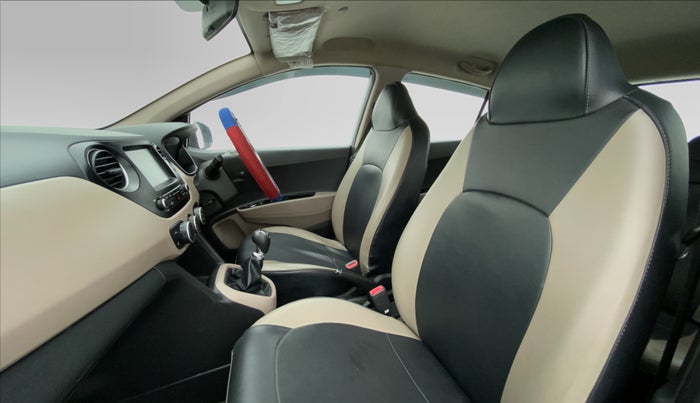 2019 Hyundai Grand i10 SPORTZ 1.2 KAPPA VTVT, Petrol, Manual, 36,495 km, Right Side Front Door Cabin