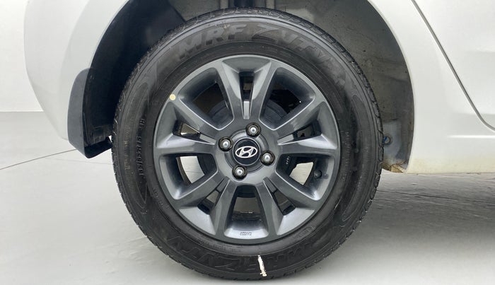 2019 Hyundai Elite i20 1.2 SPORTS PLUS VTVT, Petrol, Manual, 17,126 km, Right Rear Wheel