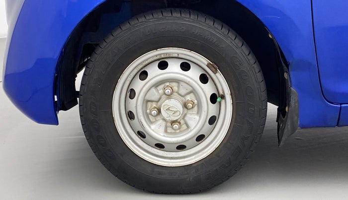 2013 Hyundai Eon ERA PLUS, Petrol, Manual, 47,424 km, Left Front Wheel