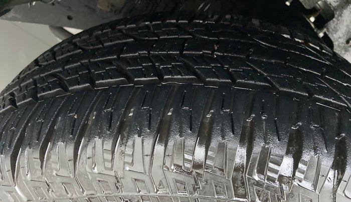 2021 Mahindra Thar LX D 4*4 MT HT, Diesel, Manual, 1,438 km, Right Front Tyre Tread