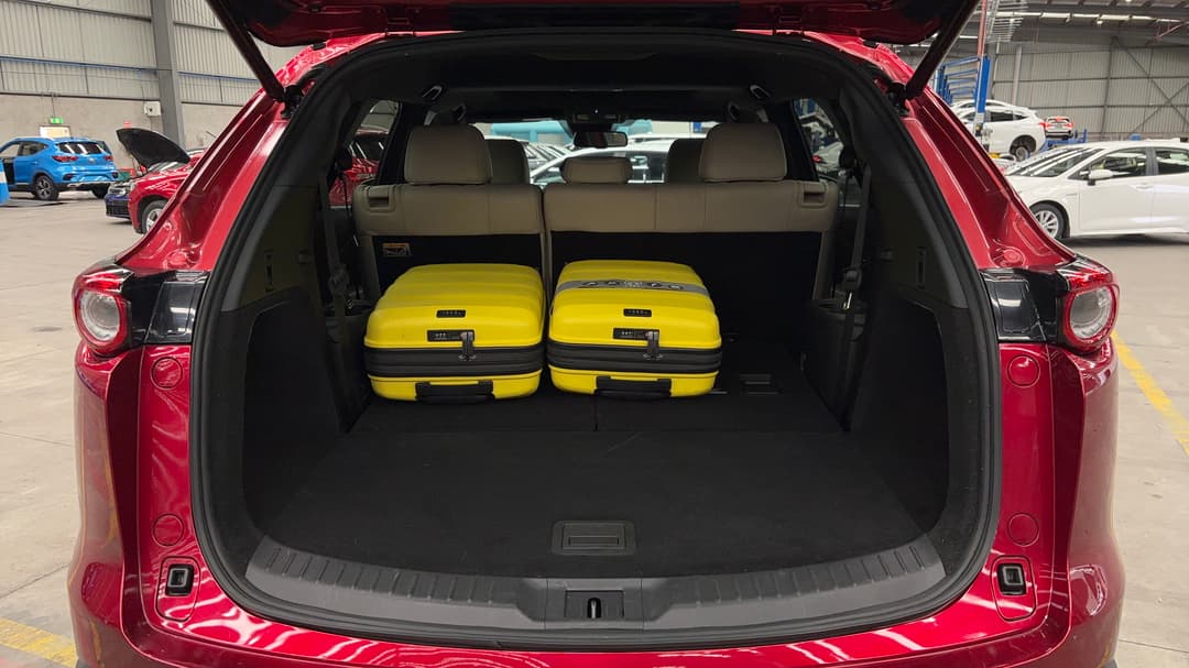 2022 Mazda CX-9 Gt (AWD), Automatic, 22215 km, Boot Inside View with Luggage
