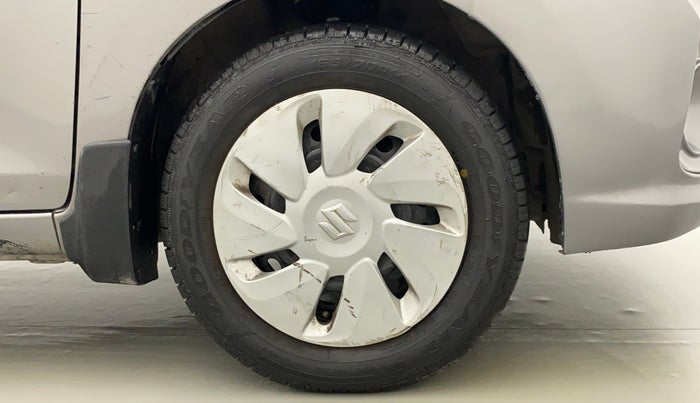 2018 Maruti Celerio VXI (O) CNG, CNG, Manual, 1,04,757 km, Right Front Wheel