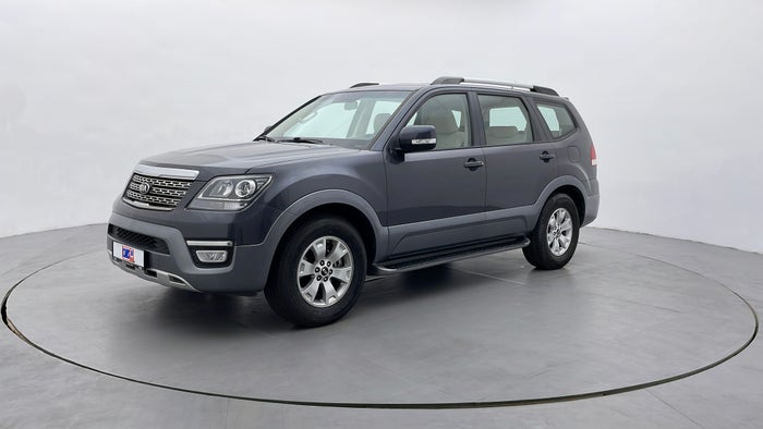 KIA MOHAVE-Left Front Diagonal (45- Degree) View