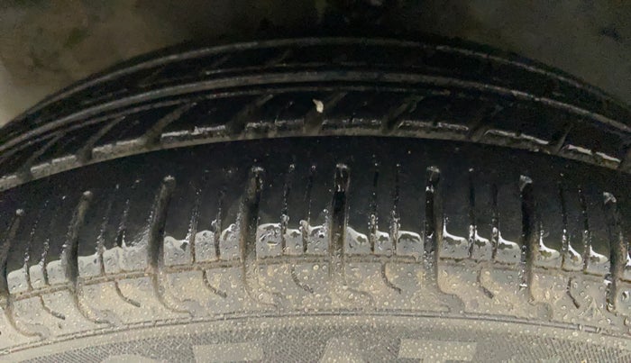 2012 Hyundai Santro Xing GL PLUS, Petrol, Manual, 36,232 km, Left Front Tyre Tread
