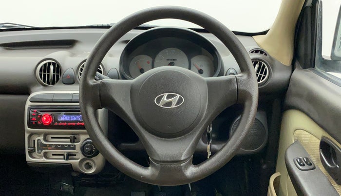 2012 Hyundai Santro Xing GL PLUS, Petrol, Manual, 36,232 km, Steering Wheel Close Up
