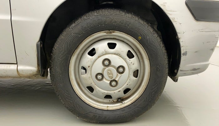 2012 Hyundai Santro Xing GL PLUS, Petrol, Manual, 36,232 km, Right Front Wheel