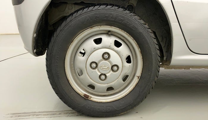 2012 Hyundai Santro Xing GL PLUS, Petrol, Manual, 36,232 km, Right Rear Wheel