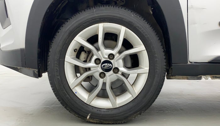 2020 Mahindra KUV 100 NXT K8 6 STR, Petrol, Manual, 27,973 km, Left Front Wheel