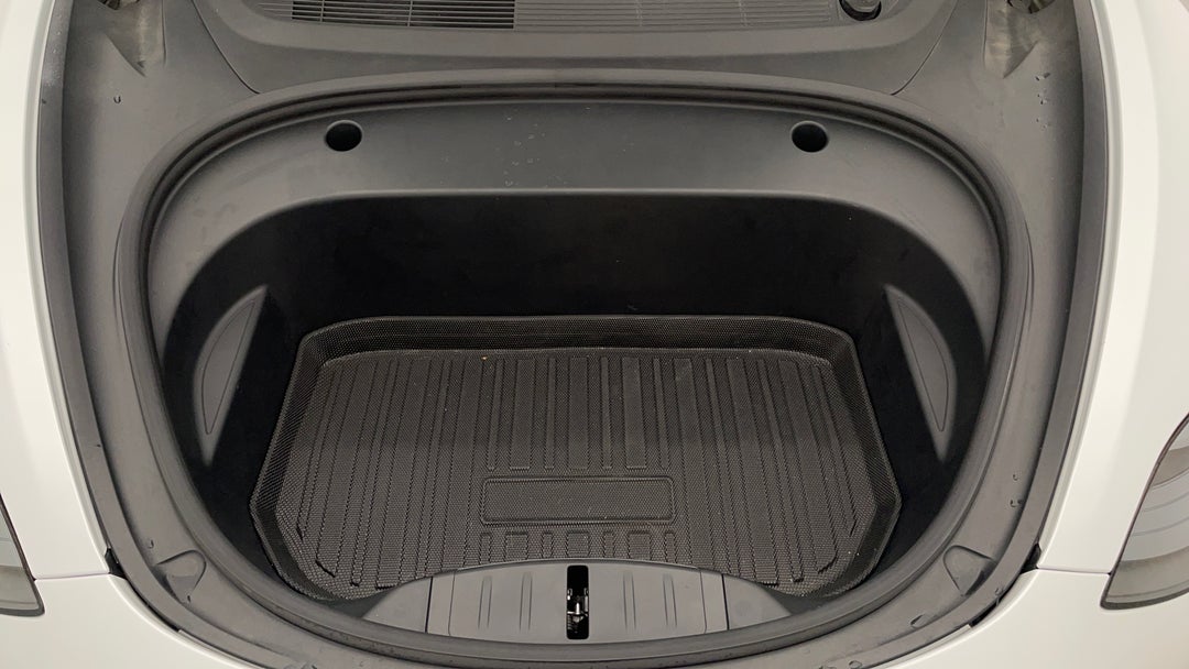 Open Bonnet (Engine)