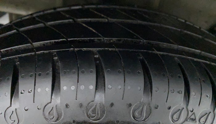 2021 Tata Tiago XZ 1.2 REVOTRON, Petrol, Manual, 3,049 km, Left Front Tyre Tread