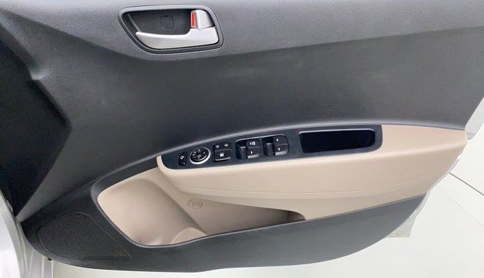2016 Hyundai Grand i10 ASTA 1.2 AT VTVT, Petrol, Automatic, 34,515 km, Driver Side Door Panels Control