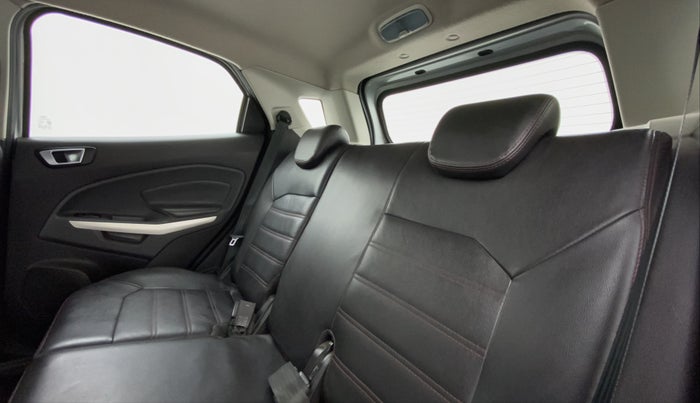 2016 Ford Ecosport 1.5 TDCI TITANIUM PLUS, Diesel, Manual, 89,734 km, Right Side Rear Door Cabin
