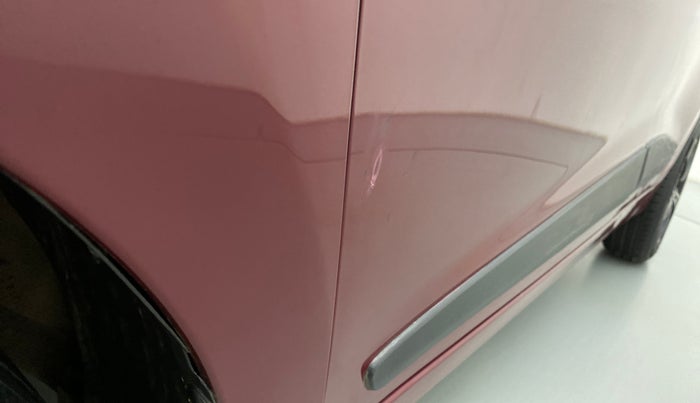 2015 Hyundai Grand i10 ASTA 1.2 AT VTVT, Petrol, Automatic, 65,491 km, Front passenger door - Minor scratches