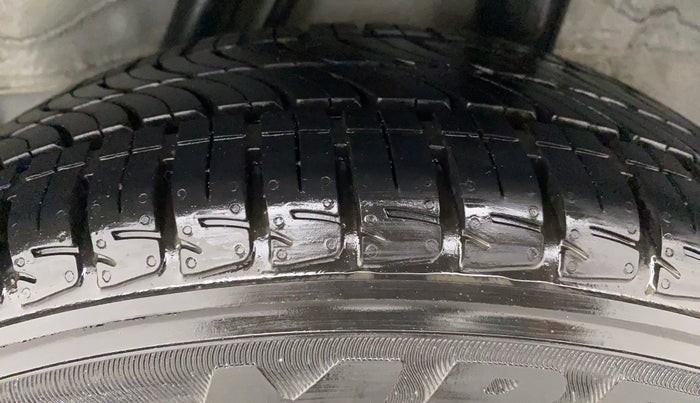 2022 Honda City V MT PETROL, Petrol, Manual, 4,502 km, Left Rear Tyre Tread