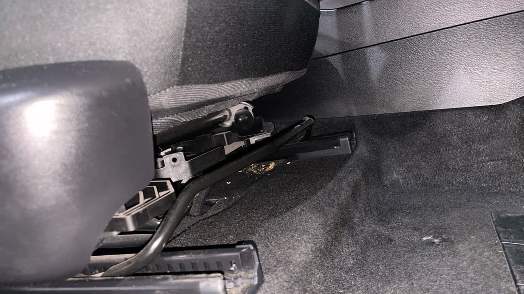 2023 Mitsubishi Outlander Ls 7 Seat (AWD), Automatic, 47740 km, Drivers Side Adjustment Panel