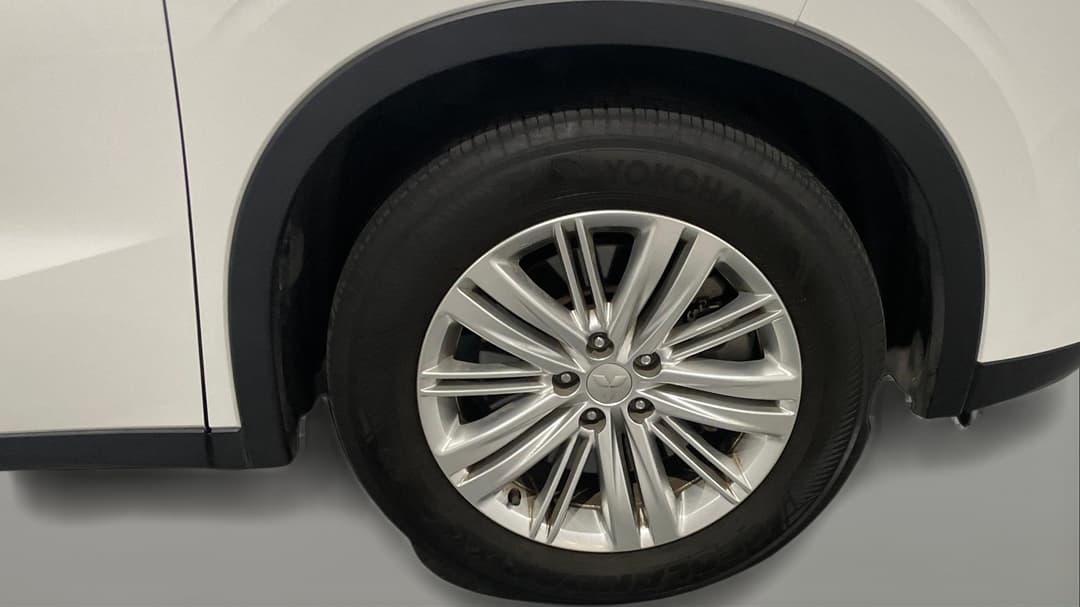 2023 Mitsubishi Outlander Ls 7 Seat (AWD), Automatic, 47740 km, Right Front Wheel