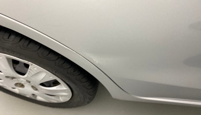2015 Honda Amaze 1.2 SX MT I VTEC, Petrol, Manual, 79,917 km, Right rear door - Slightly dented