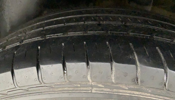 2021 KIA SELTOS HTK PLUS 1.5, Petrol, Manual, 35,761 km, Left Rear Tyre Tread