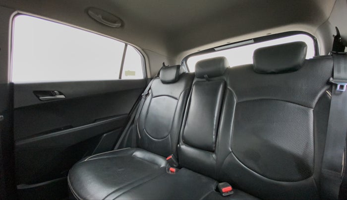 2016 Hyundai Creta 1.6 SX PLUS AUTO PETROL, Petrol, Automatic, 68,103 km, Right Side Rear Door Cabin