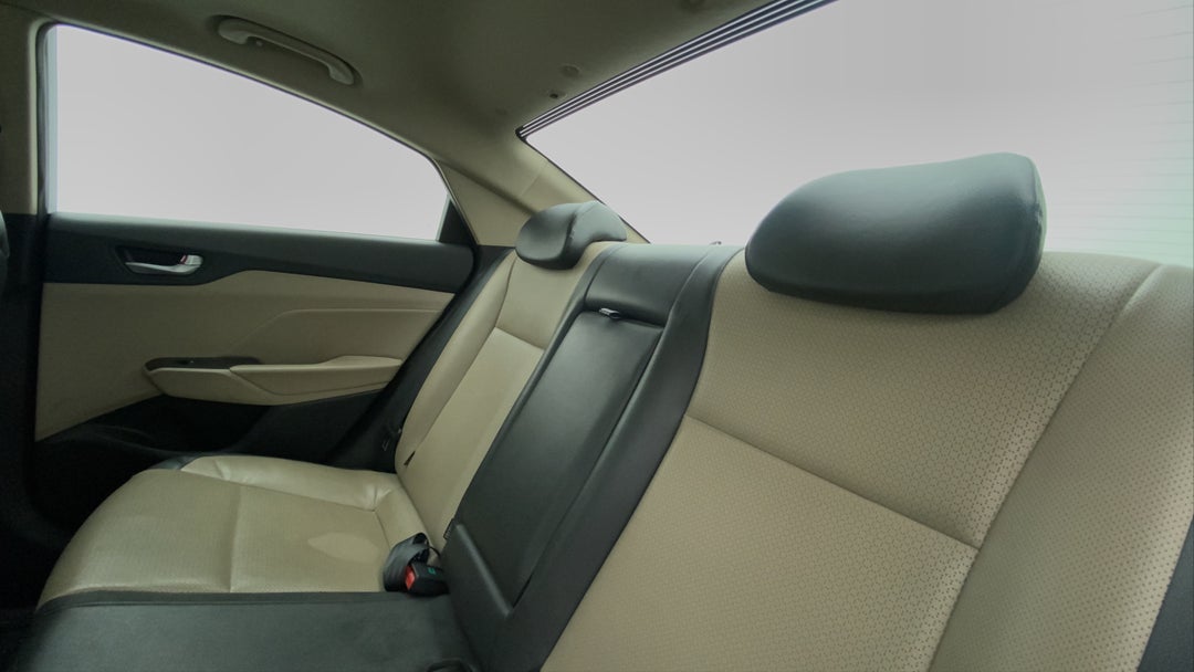 Right Side Rear Door Cabin