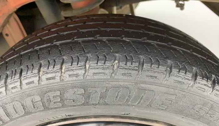 2014 Maruti Alto K10 VXI P, Petrol, Manual, 66,025 km, Left Rear Tyre Tread
