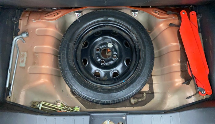 2014 Maruti Alto K10 VXI P, Petrol, Manual, 66,025 km, Spare Tyre