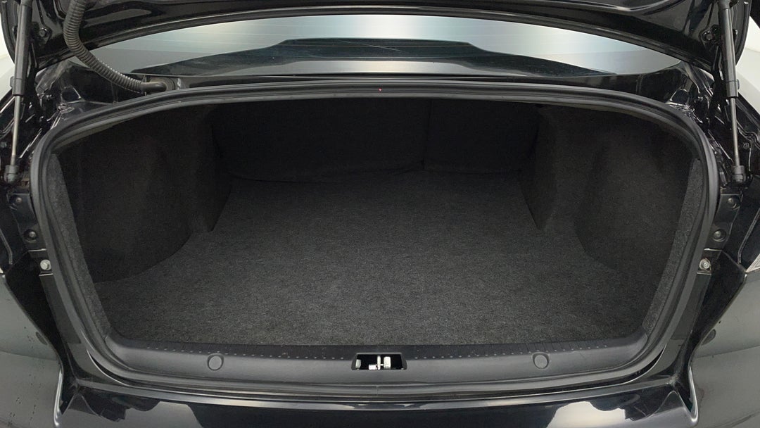 2017 Mitsubishi Lancer Black Edition (es), Automatic, 46552 km, Boot Inside View