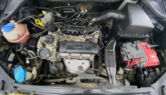 2015 Volkswagen Polo HIGHLINE1.2L PETROL, Petrol, Manual, 39,526 km, Open Bonet
