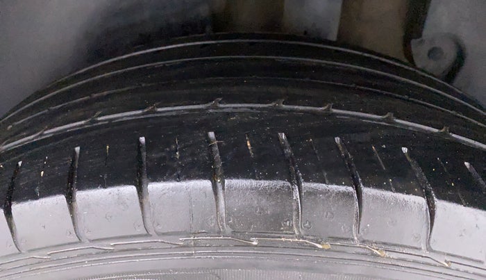 2019 KIA SELTOS HTX 1.5 DIESEL, Diesel, Manual, 62,084 km, Left Rear Tyre Tread