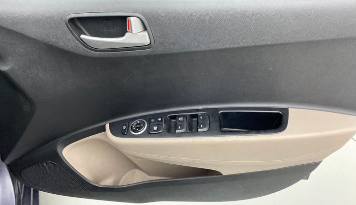 2014 Hyundai Grand i10 ASTA 1.2 KAPPA VTVT, Petrol, Manual, 47,357 km, Driver Side Door Panels Control